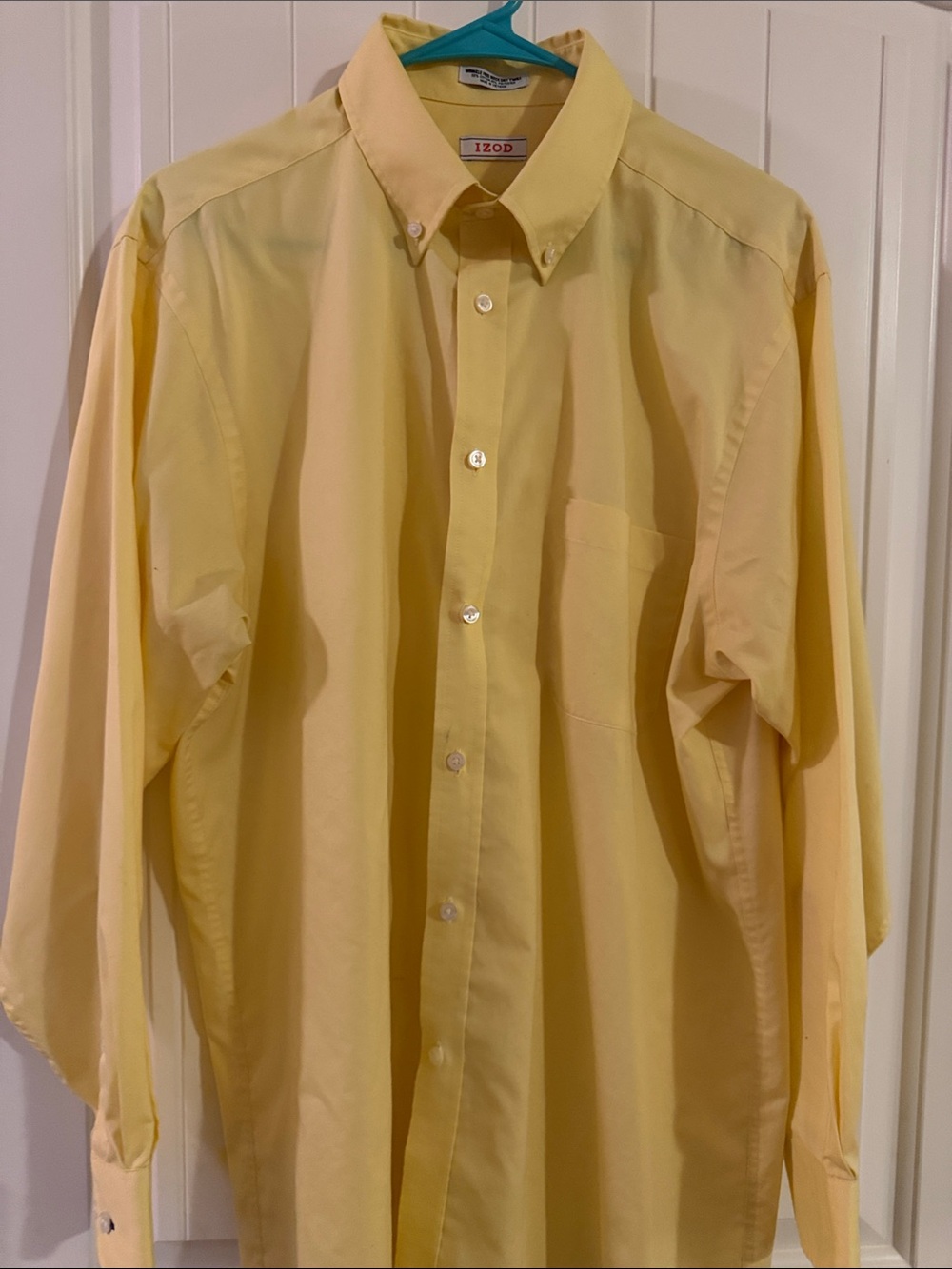 Izod Yellow Long-Sleeve Button-Down Dress Shirt
